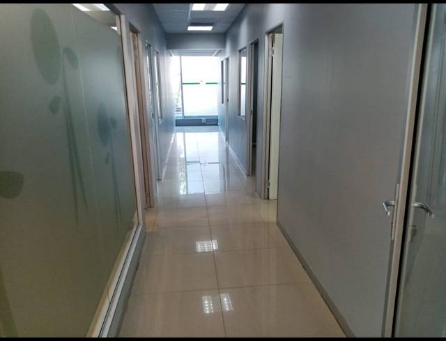 113M² OFFICE FOR SALE IN POINT WATERFRONT